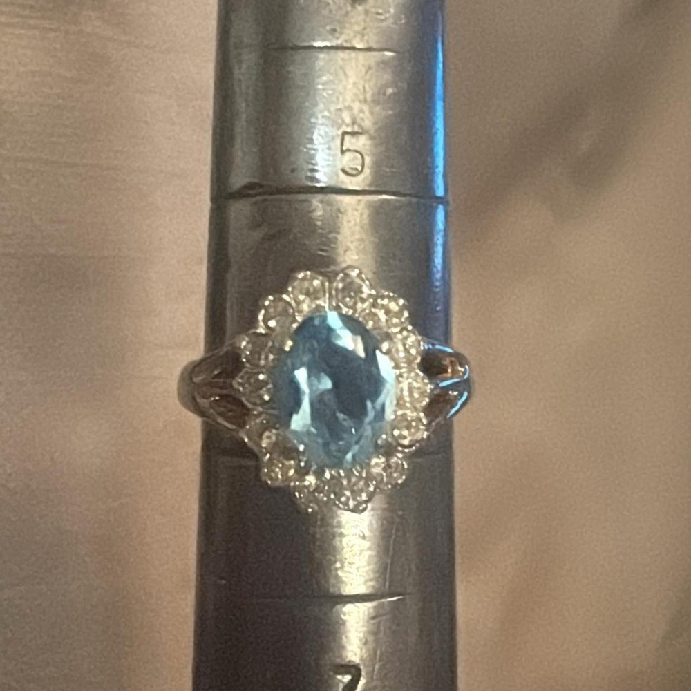 14KT HGE Blue topaz ring with accents